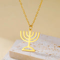 Halsketting met hanger van het symbool van de Joodse identiteit Menorah goud