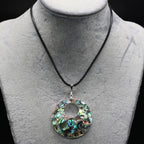 Collier en Cuir Pendentif en Nacre Coquillage