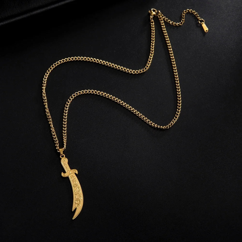 Ketting met <span data-glossary-id="epée d'Ali Zulfikar">Ali Zulfikar-zwaard</span> Arabisch islamitisch moslim goud