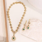 Ketting met hanger en traditionele hangende oorbellen voor Arabische bruiloft groen