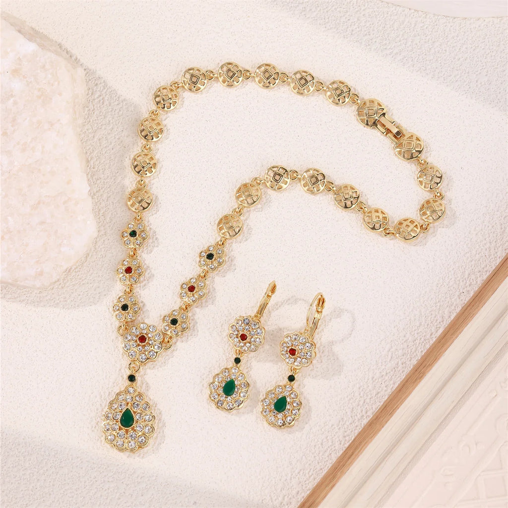 Ketting met hanger en traditionele hangende oorbellen voor Arabische bruiloft groen