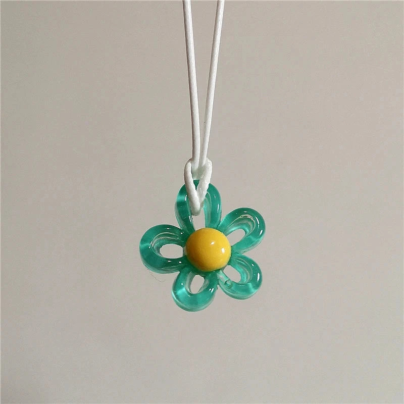 Collier avec Pendentif Fleur Colorée
