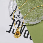 Ketting met waterdruppelvormige hanger van natuurlijke tijgeroogsteen