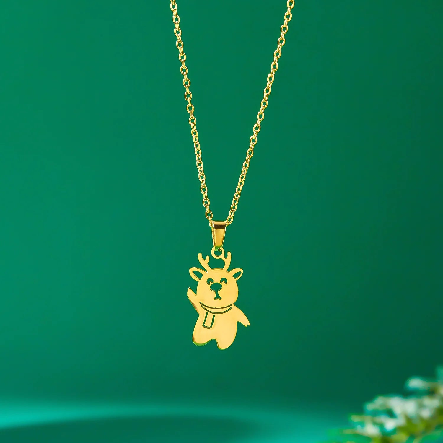 Collier avec Pendentif Hivernal bonhomme de neige or