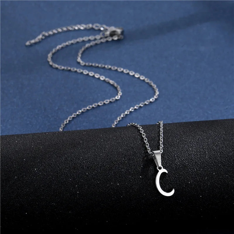 Gepersonaliseerde ketting met initiaalhanger c