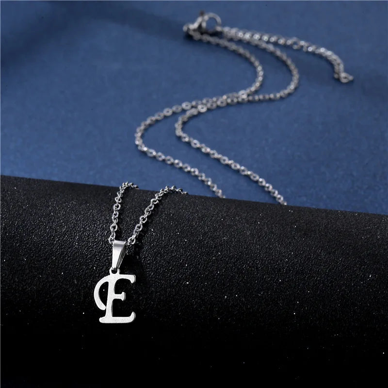 Gepersonaliseerde ketting met initiaalhanger e