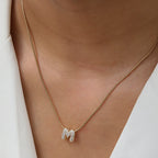 Halsketting met initialenhanger van strass m