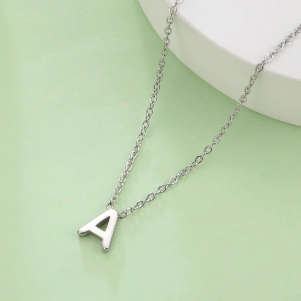 Ketting met initiaalhanger - letter 