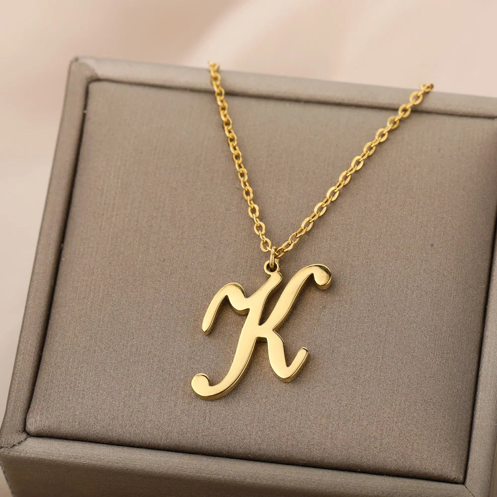 Ketting met initiaalhanger voor dames k