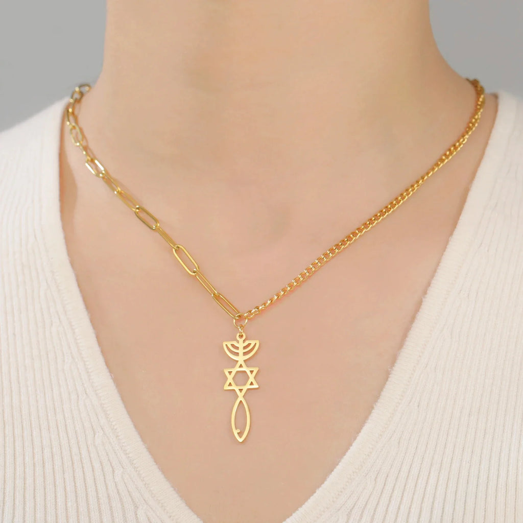 Ketting met Messiaanse Menorah hanger en de Davidster goud