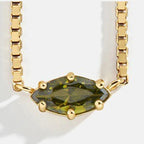 Ketting met oogvormige hanger met geboortesteen augustus