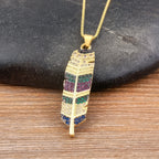 Ketting met Veer Hanger en Zirkonia 