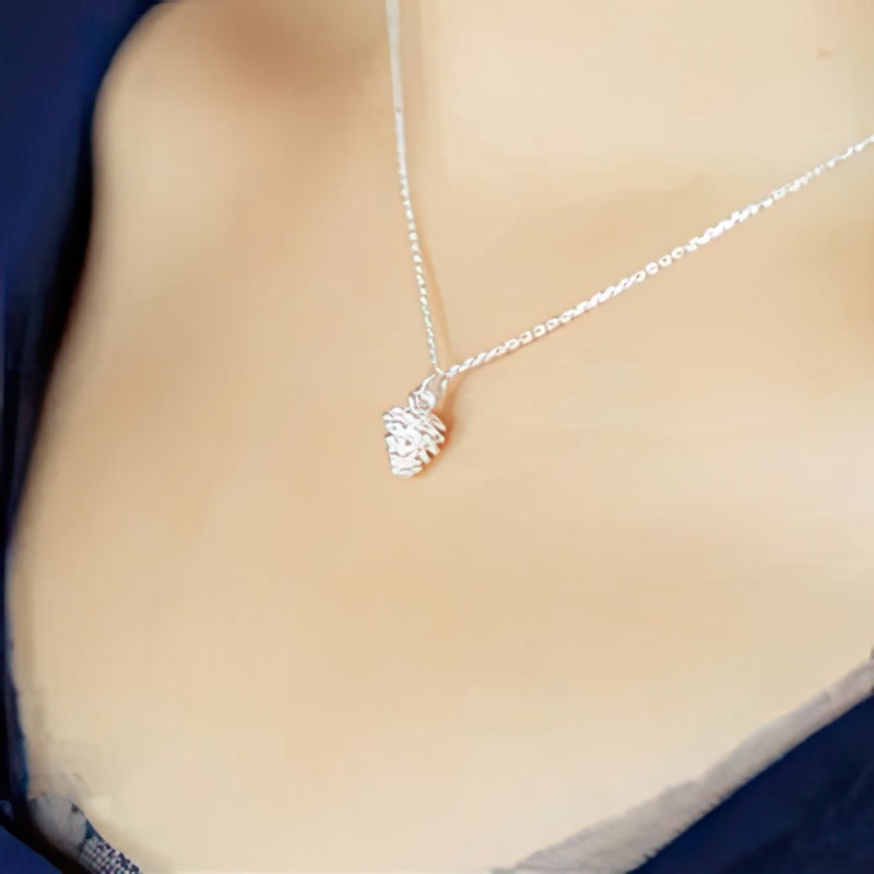 Ketting met Dennenappel Hanger 