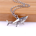 Collier avec Pendentif Requin argent