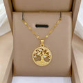 Ketting met ronde hanger levensboom bezet met kristallen