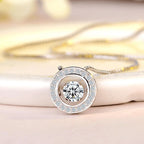 Collier avec Pendentif Rotatif Anti-stress en Zircon