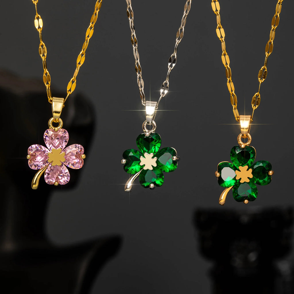 Collier avec Pendentif Trèfle à 4 Feuilles Coloré argent et vert