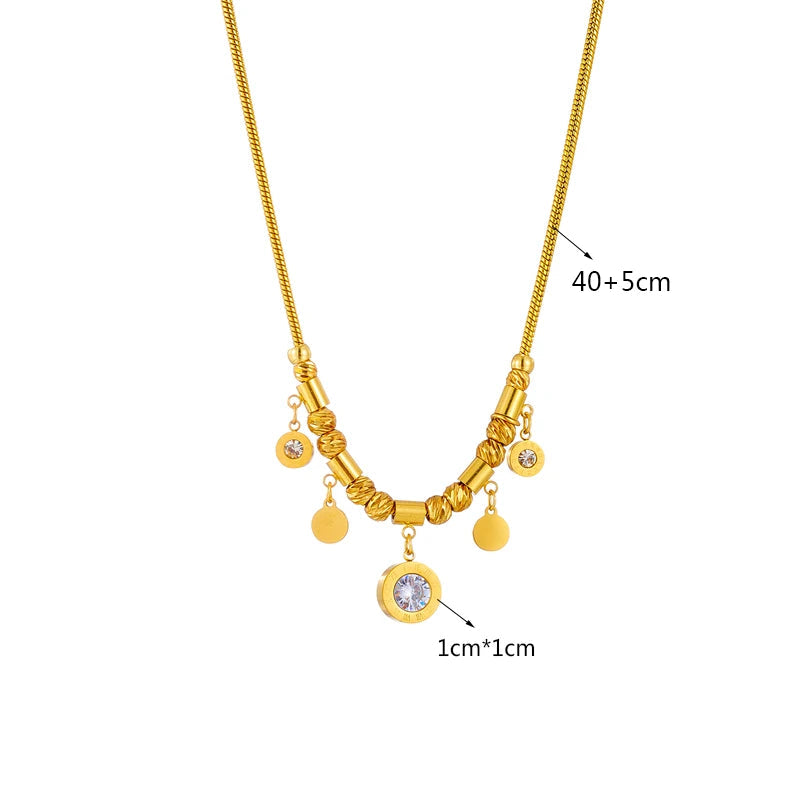 Collier avec Pendentifs en Zircon