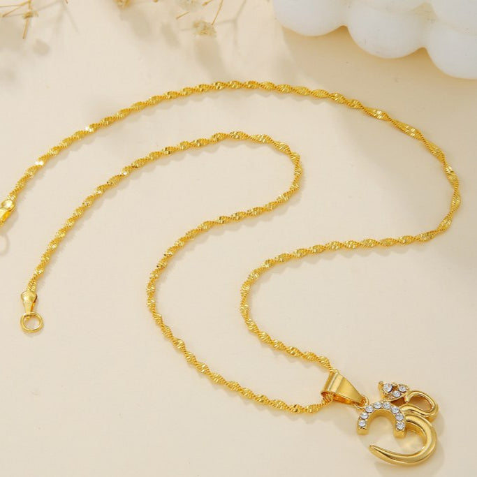 Om gouden boeddhistische ketting