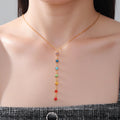 Collier de Protection avec Long Pendentif en Pierres 7 Chakras or