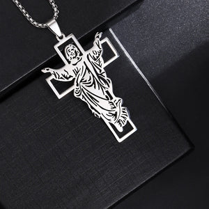 Collier et Pendentif Croix de Saint Benoit Jésus style E