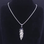Ketting en hanger veer in roestvrij staal zilver