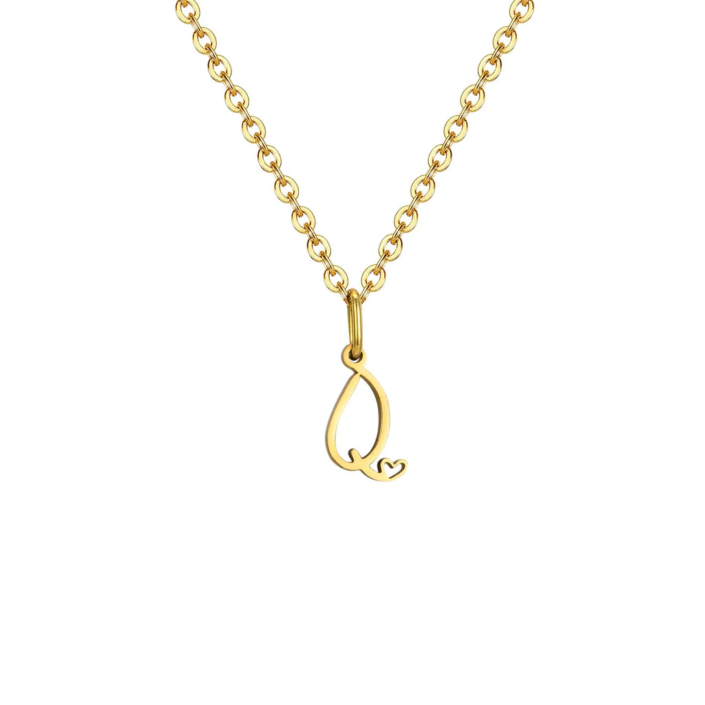 Damesketting met hanger met initiaalletter en hart q
