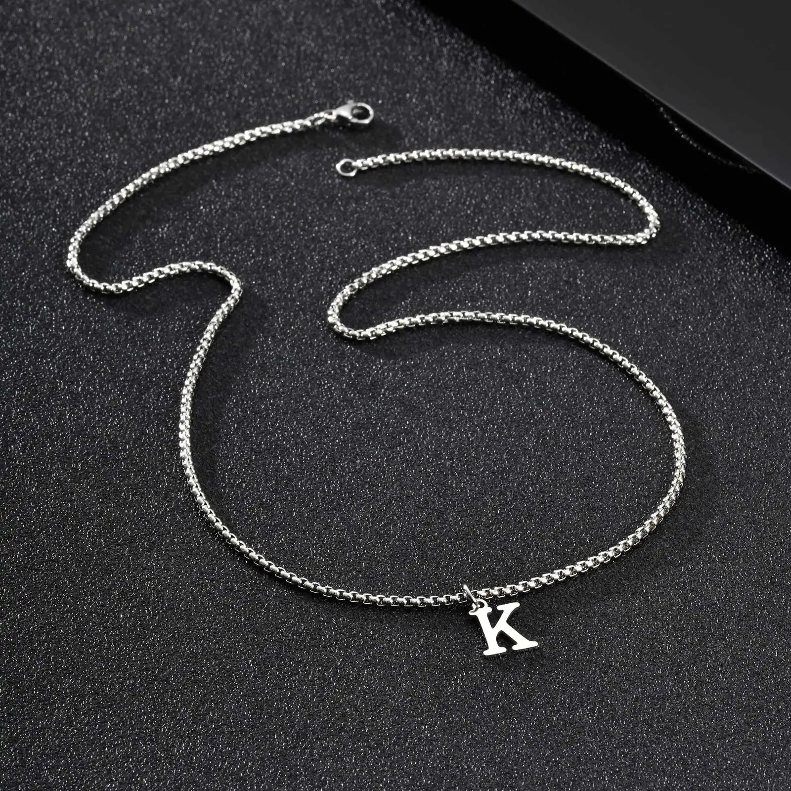 Herenketting met letterhanger