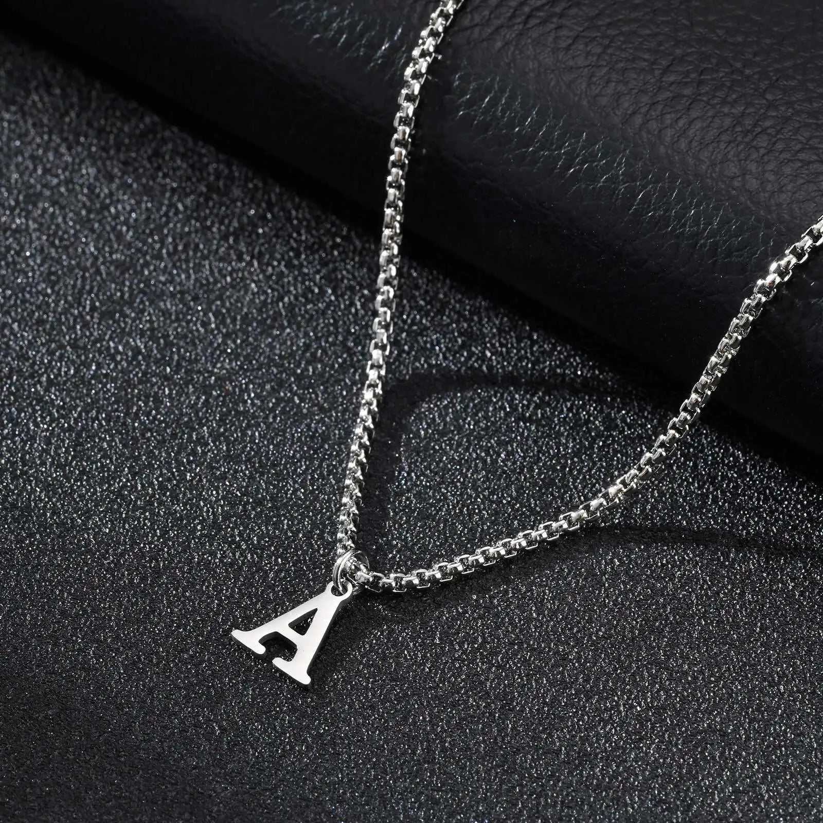 Herenketting met letterhanger a
