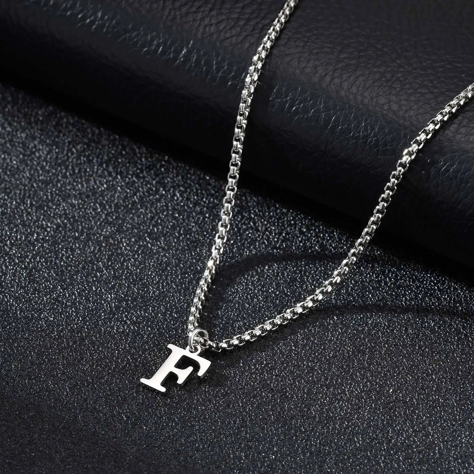 Herenketting met letterhanger f