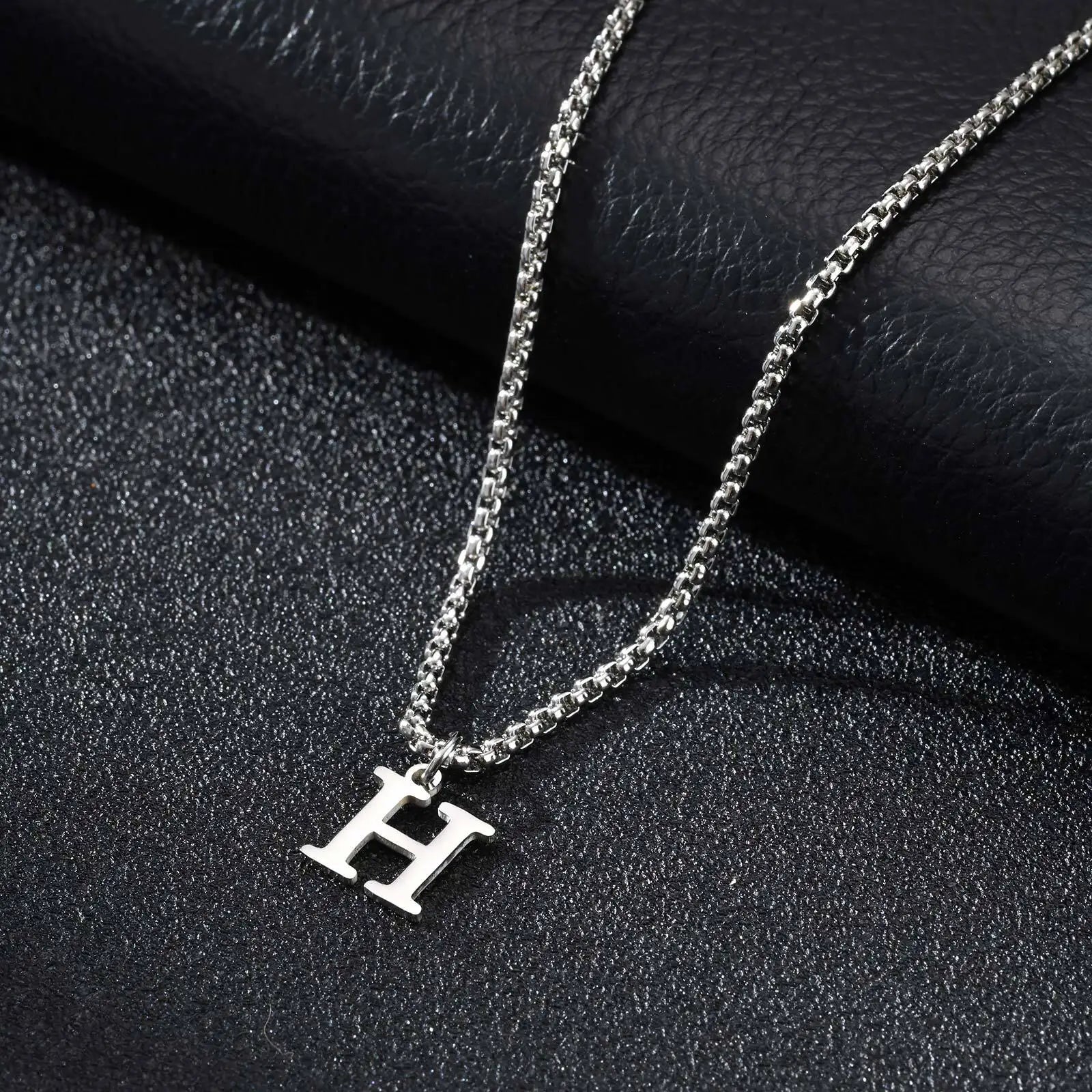 Herenketting met letterhanger h