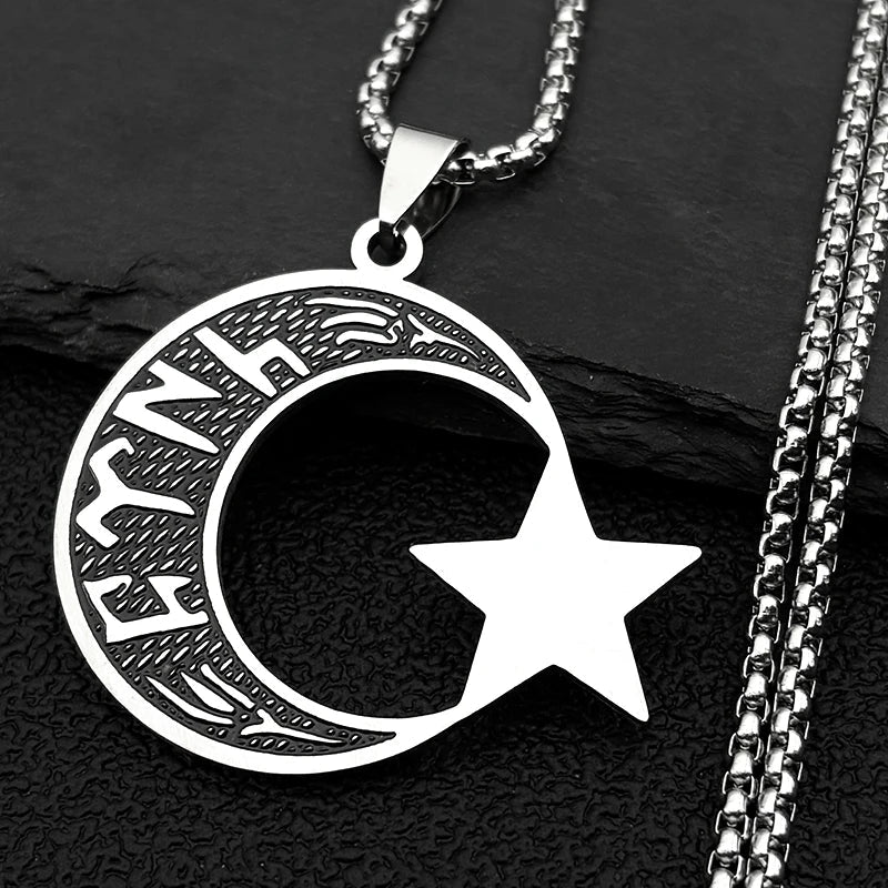 Herenketting "türk" in Göktürk-runen: zilveren maansikkel en ster