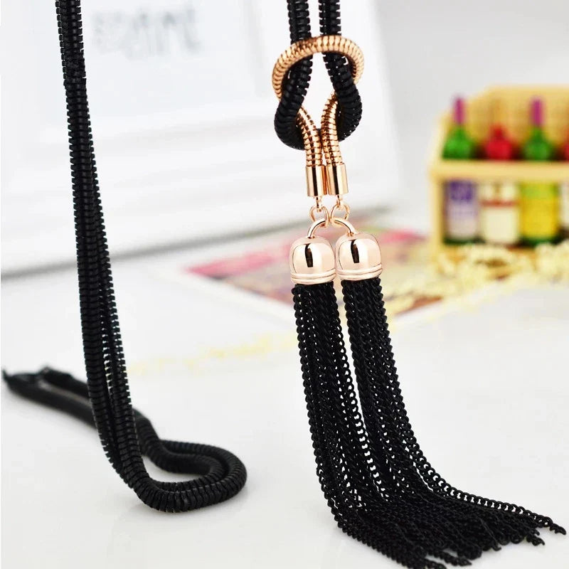 Lange ketting met strikhanger voor dames