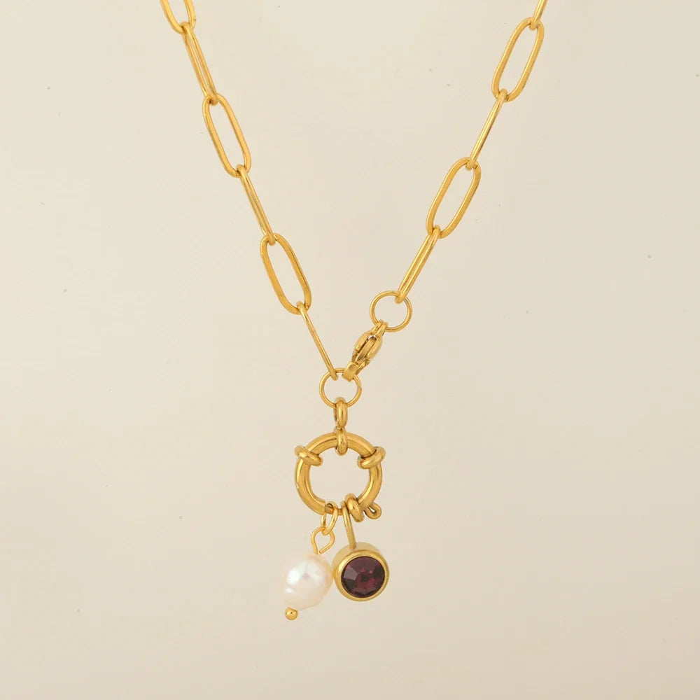 Schakelketting met parelhanger en geboortesteen mei