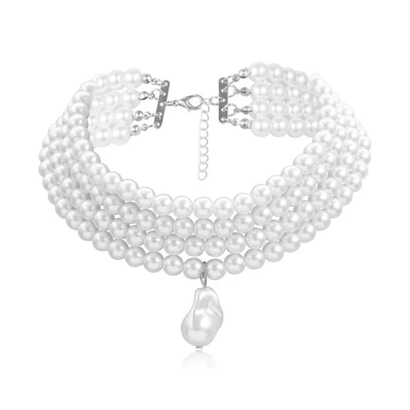 Meerrangige ketting met gouden druppelvormige parelhanger