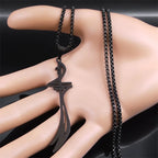 Zwarte ketting met Arabisch islamitisch moslim <span data-glossary-id="sword">Ali Zulfikar zwaard</span> hanger