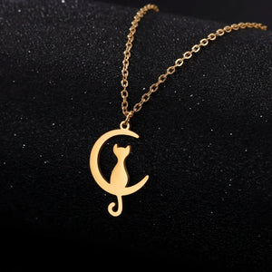 Collier Pendentif Chat Croissant de lune or