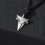 Collier Pendentif Dent de Requin pour Homme argent
