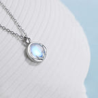 Collier Pendentif Fertilité avec Zircon Pierre de Lune