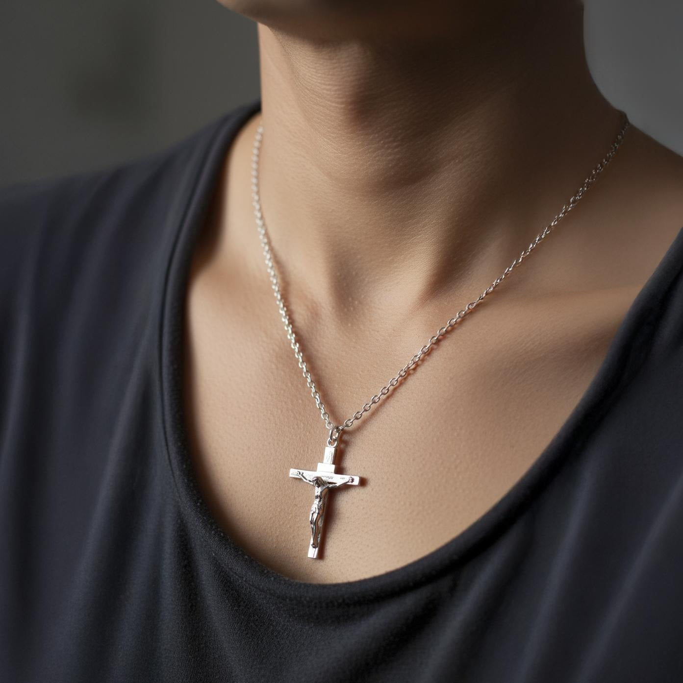 Ketting met Kruis Hanger Jezus Christus Goud en Zilver