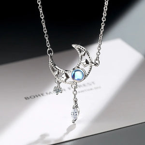 Collier Pendentif Lune avec Crystal