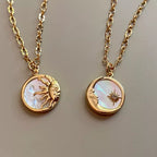 Collier Pendentif Lune ou Soleil Rond