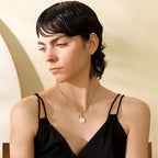 Collier Pendentif Plume avec Zircon