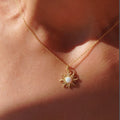 Collier Pendentif Soleil avec Strass or