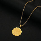 Damesketting met Arabische Ayatul Kursi hanger in goud