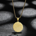 Damesketting met Arabische Ayatul Kursi hanger in goud