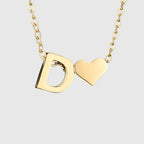 Halsketting voor dames met hartvormige hanger en initiaal - letter 