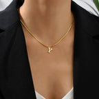 Dames chokerketting met initiaalhanger