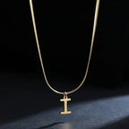 Dames chokerketting met initiaalhanger i