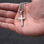 Collier pour homme avec pendentif en forme de croix